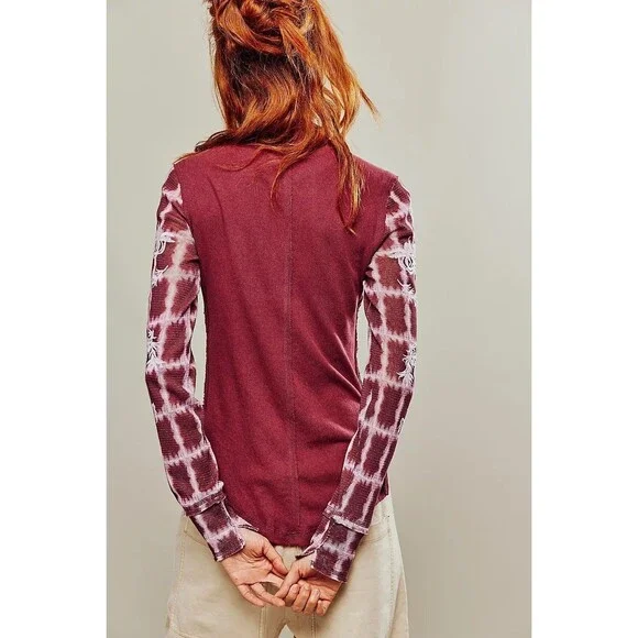 Free People We The Free Rose Kiss Tee Blouse Top Floral Embroidered M NWD 281806 - Picture 4 of 11